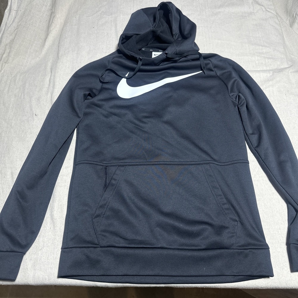 Nike Therma-FIT Hoodie Mens Large Black Pullover Swoosh Logo Athletic Sweatshirt